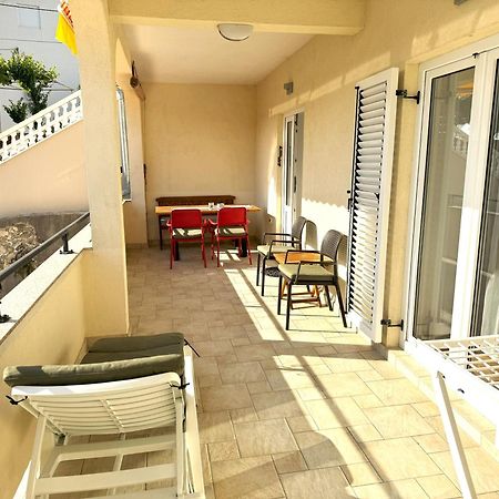 Apartments Trlika Kampor المظهر الخارجي الصورة