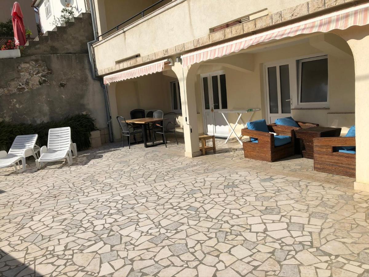 Apartments Trlika Kampor المظهر الخارجي الصورة