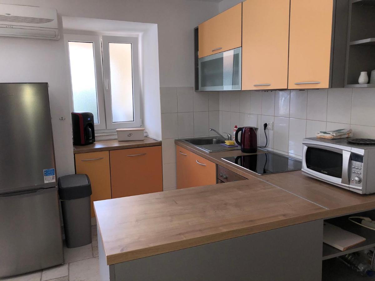 Apartments Trlika Kampor المظهر الخارجي الصورة