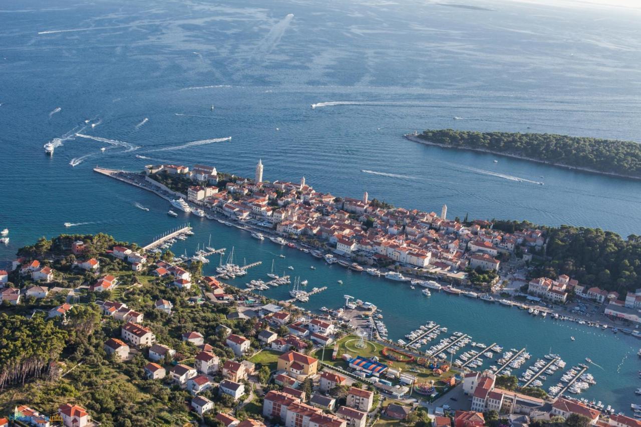 Apartments Trlika Kampor المظهر الخارجي الصورة