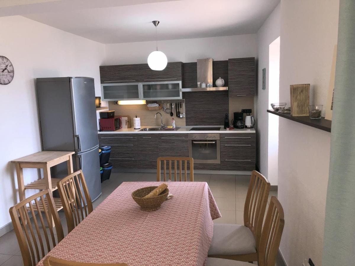 Apartments Trlika Kampor المظهر الخارجي الصورة