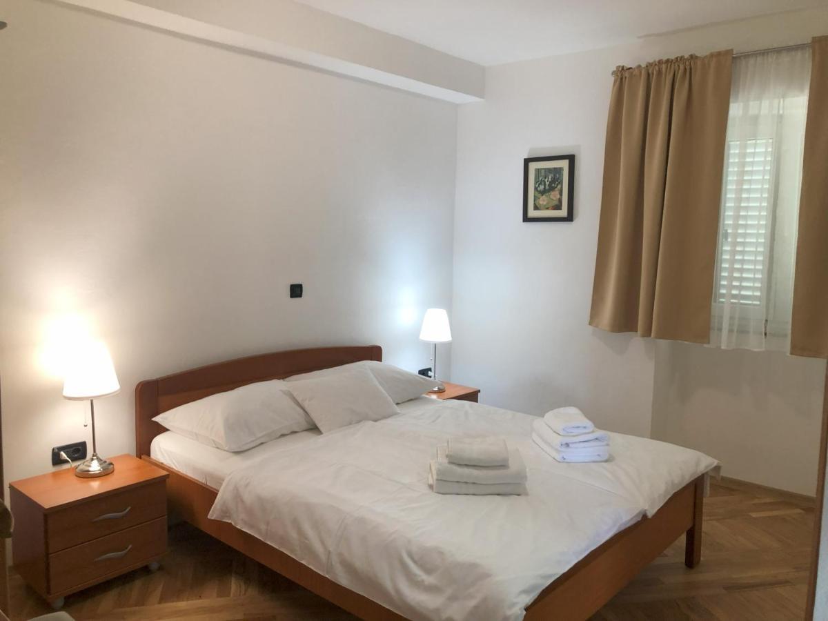 Apartments Trlika Kampor المظهر الخارجي الصورة